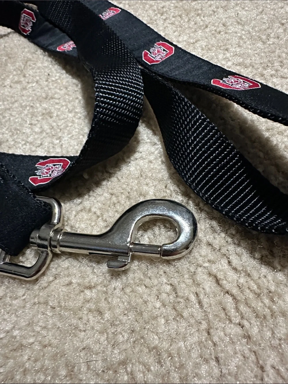 Black Gamecocks Dog Leash - Durable Nylon Lead